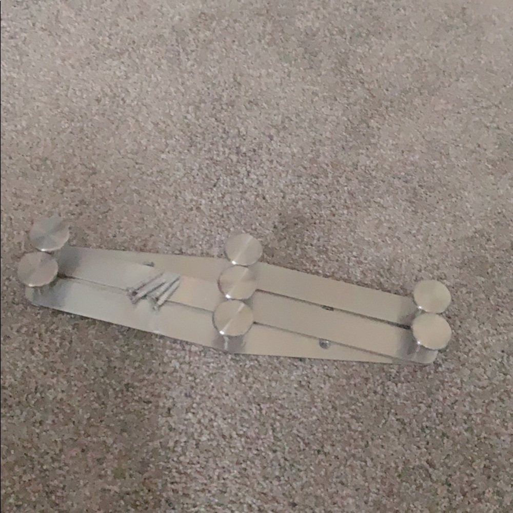 Silver hat hanger